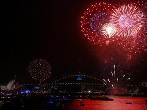 العاب نارية في مدينة سيدني الاسترالية في عيد راس السنة الجديدة 2014
