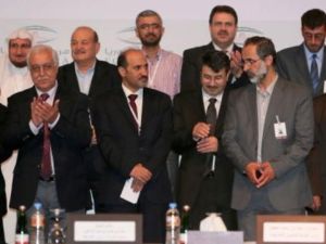 صورة جامعة لاعضاء ائتلاف المعارضة السورية
