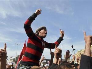 ارشيف/ من التظاهرات في ميدان التحرير في القاهرة