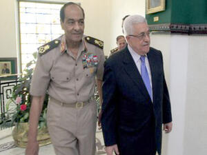 عباس يثمن فتح "رفح"