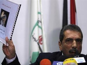 اللواء توفيق الطيرواي رئيس لجنة التحقيق الفلسطيينة في قضية استشهاد الرئيس الراحل ياسر عرفات 
