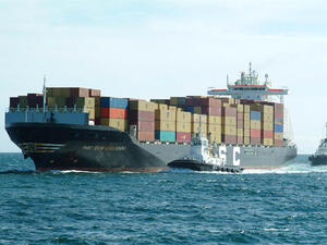 The Kingdom’s trade surplus grew from SR 150.65 billion in 2002 to SR 874.17 billion in 2011, according to official data.