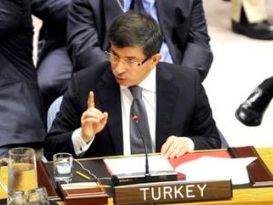 وزير الخارجية التركي احمد داود اوغلو 