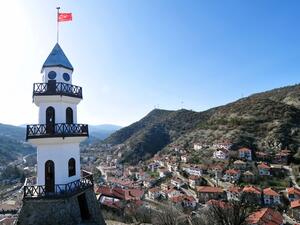 With a population of just 3,500, Kaweishra many Lebanese had no idea it existed (Shutterstock)