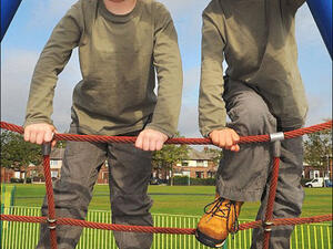 التؤامان وود