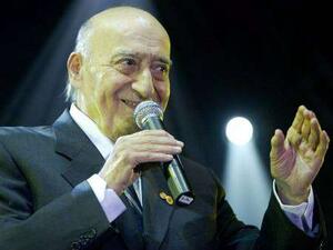 Remember Wadih El Safi? The French soon will too!.
