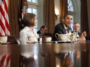 ارشيف: اوباما يتحدث الى الصحفيين خلال احد المؤتمرات في واشنطن