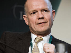 William Hague at the Bahrain Security Forum (Photo: Mohammed Al-Shaikh / AFP)