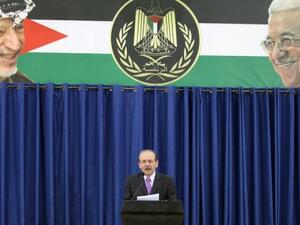 ياسر عبد ربه في مؤتمر صحافي في رام الله