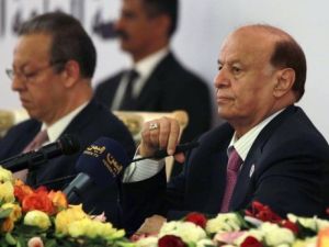 ارشيف/ الرئيس اليمني عبدربه منصور هادي خلال احدى جلسات الحوار