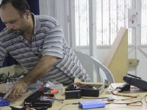 الزواري خبير عسكري في حركة حماس عمل في مجال تطوير الطائرات المسيرة بدون طيار 