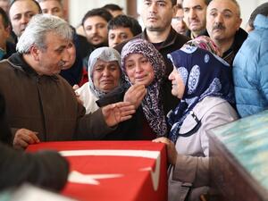 Family members and relatives of a victim mourn in a mosque in Ankara, on March 14, 2016, a day after a suicide car bomb ripped through a busy square in central Ankara killing 37 people and wounding 125, officials said. (AFP/Adem Altan)