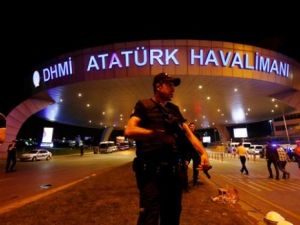 مطار أتاتورك باسطنبول