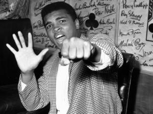 Muhammad Ali's ex-girlfriend Barbara Mensah wants $100,000 for what she says is old film of Ali showing women why he's 'The Greatest.' (inquisitr.com)