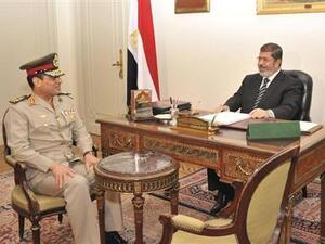 الداخلية المصرية: إسقاط جنسية مرسي على طاولة مجلس الوزراء وأبو تريكة خارج القوائم
