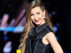 اكتملت الإطلالة الأنيقة لنانسي عجرم بتسريحة شعرها اللافتة ولونه الجذاب