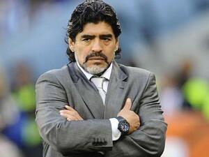 أسطورة كرة القدم الأرجنتيني دييجو مارادون