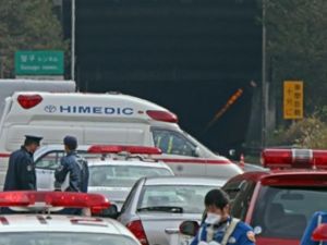 العثور على عدد من الجثث المتفحمة في النفق