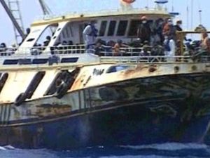 مهاجرون أفارقة يغزون شواطىء أوروبا