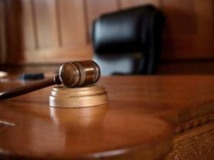 الوزير السابق البالغ من العمر 73 عاما يرقد في المستشفى منذ صدور حكم الادانة بحقه