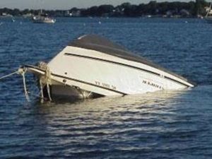 إنقاذ 21 شخصا، من بينهم زوجين أمريكيين، في وقت مبكر في اليوم التالي