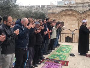 "قرارات المحاكم لا تنطبق على المسجد الأقصى"