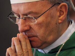 السفير البابوي في فرنسا لويجي فينتورا
