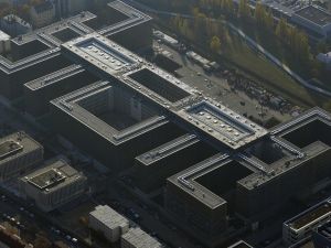 مبنى جهاز الاستخبارات الخارجية الألماني في برلين