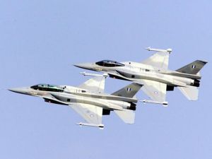  مقاتلات يونانية