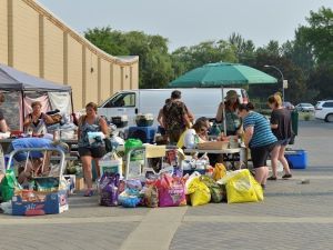 نازحون كنديون تركوا مناطقهم هربا من حرائق الغابات
