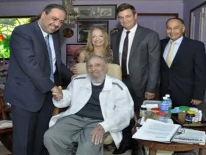  الشيخ الكويتي أحمد الفهد الصباح يزور الرئيس الكوبي السابق فيدل كاسترو