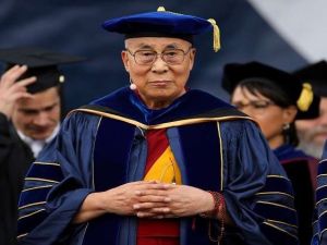 الزعيم الروحي لبوذيي التيبت، الدالاي لاما