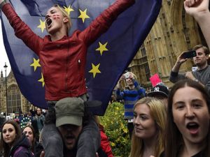 مسيرة احتجاج ضد انسحاب بريطانيا من الاتحاد الاوروبي