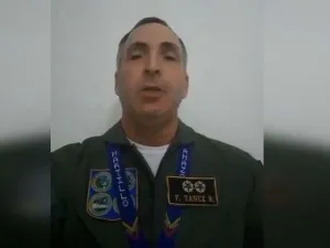  يانيز أول جنرال فنزويلي كبير يعترف بغوايدو