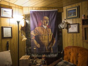 الزعيم الألماني أدولف هتلر