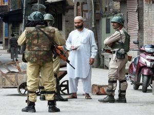 مصرع 6 من رجال الأمن بهجوم مسلح في ولاية جامو وكشمير الهندية