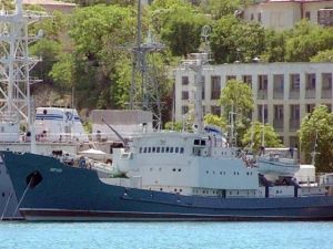 سفينة الاستطلاع الروسية "ليمان"