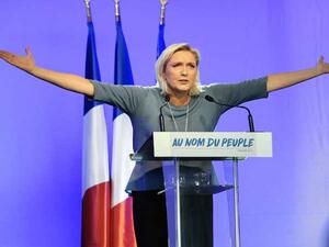 زعيمة حزب "الجبهة الوطنية" الفرنسي مارين لوبان