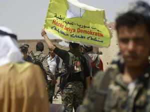 عناصر من "قوات سوريا الديمقراطية" / أرشيفية
