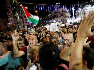 عدد موظفين غزة الذين يتقاضون 50 في المئة من الراتب يبلغ 15 ألف موظف مدني و20 ألف موظف عسكري