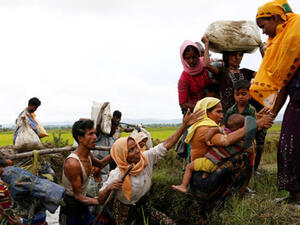 نحو 250 ألف طفل من الروهينغا فروا من إقليم أراكان في ميانمار 