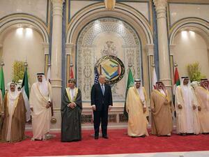 انطلاق القمة الخليجية الأمريكية بمشاركة الرئيس الأمريكي دونالد ترامب