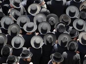 الاعتداء جرى على مسمع ومرآى من جنود الاحتلال