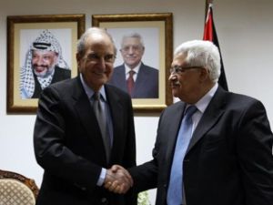 عباس سيلتقي ميتشل ظهر الثلاثاء