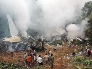 الطائرة من نوع بوينغ 737 