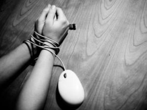 عثرت الشرطة على الرجل منتحرا في بيته