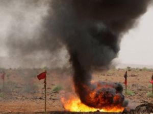 تدمير احد الالغام على حدود الاردن مع سوريا
