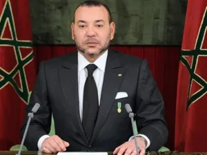العاهل المغربي في خطاب بمناسبة الذكرى الخامسة والثلاثين (للمسيرة الخضراء)/أ.ف.ب