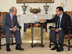 ميتشل بحث مع مبارك الوساطة الاميركية