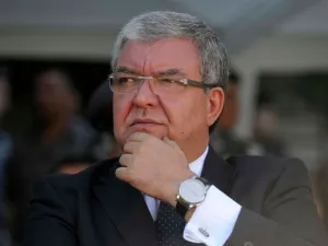 وزير الداخلية اللبناني نهاد المشنوق